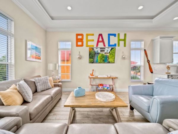 Siesta Key Vacation Rental with Pool Steps to Siesta Beach