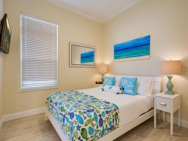 Siesta Key Vacation Home Comprising of 2 Units Sleeps 24