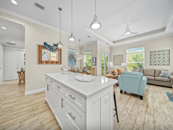 Siesta Keys Most Spectacular Vacation Rental Home with Pool