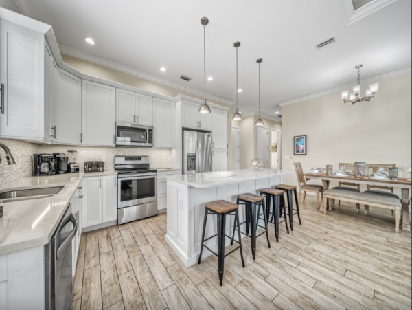 Siesta Keys Most Spectacular Vacation Rental Home with Pool