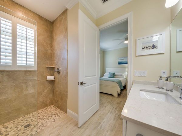 Siesta Key Luxury 8 Bedroom Vacation Home Sleeps 26 Guests