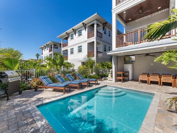 Siesta Key Luxury 8 Bedroom Vacation Home Sleeps 26 Guests