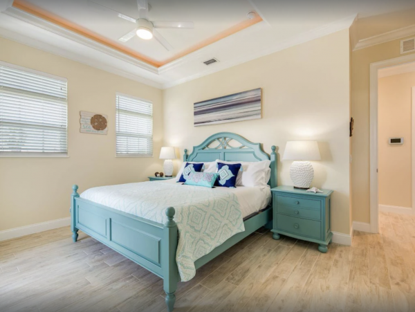 Siesta Key - Eight Bedroom Luxury Residence Sleeps 24 Guests