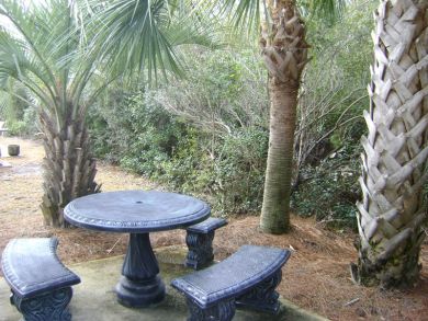 Destin 3 Bedroom Vacation Home Short Walk to the Beach