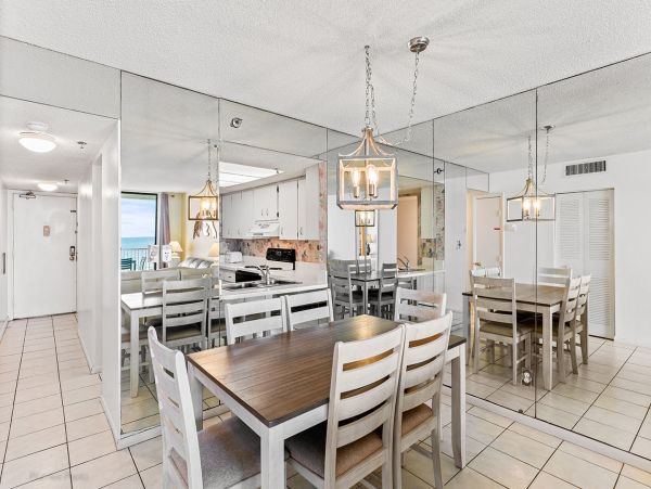 Comfortable Gulf Front View 3 Bedrooms 2 Baths Indian Shores