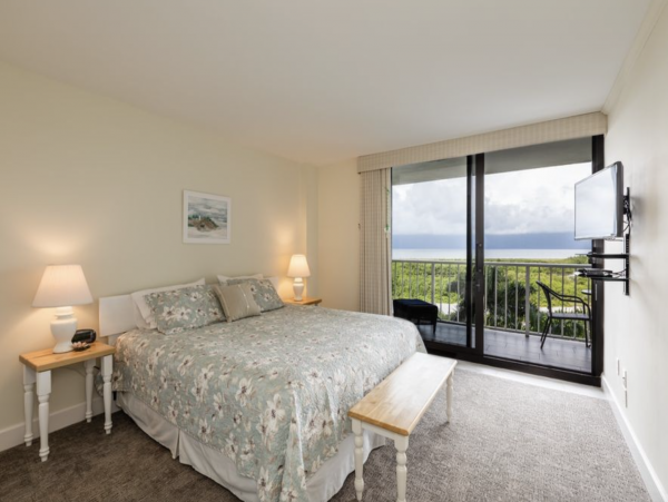 Value Condo in Marco Island - 2 Bedrooms - Full Gulf Views