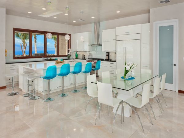 Maui Luxury Vacation Rental – Private Villa with Ocean & Mountain Views