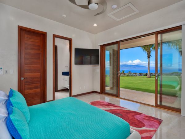 Maui Luxury Vacation Rental – Private Villa with Ocean & Mountain Views