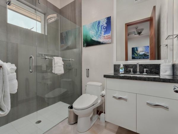 Maui Luxury Vacation Rental – Private Villa with Ocean & Mountain Views