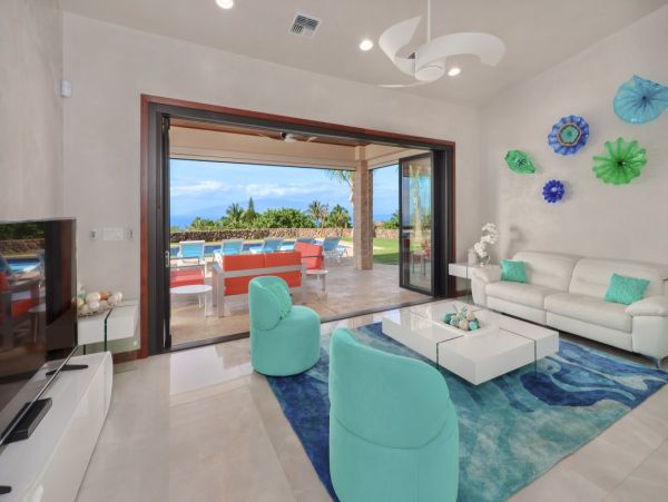 Maui Luxury Vacation Rental – Private Villa with Ocean & Mountain Views