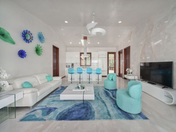 Maui Luxury Vacation Rental – Private Villa with Ocean & Mountain Views