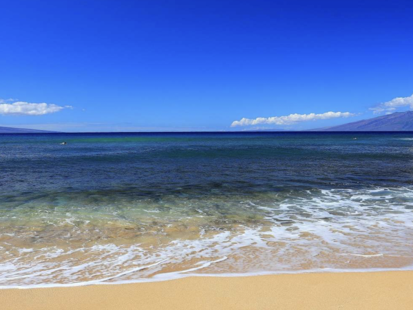 Maui Luxury Vacation Rental – Private Villa with Ocean & Mountain Views