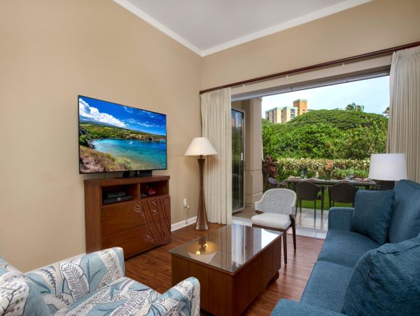 Kaanapali Posh Vacaton Rental Walk Out Luxury