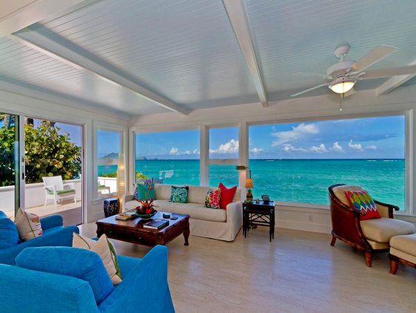 Lanikai Beachfront Four Bedroom Villa Rental