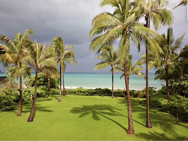 Kailua Beachfront Oceanfront Villa  Pool & Jacuzzi Main House & Guest House