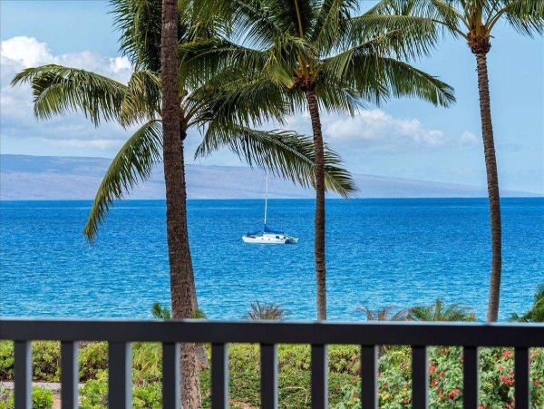 Private Beachfront Estate - West Maui Beachfront Luxury