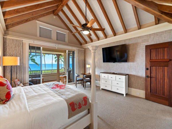 Private Beachfront Estate - West Maui Beachfront Luxury