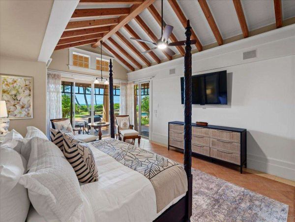 Private Beachfront Estate - West Maui Beachfront Luxury