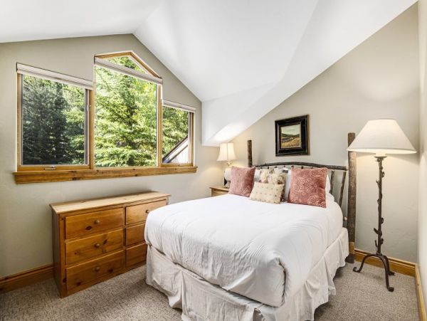 Cascade Luxury Townhome