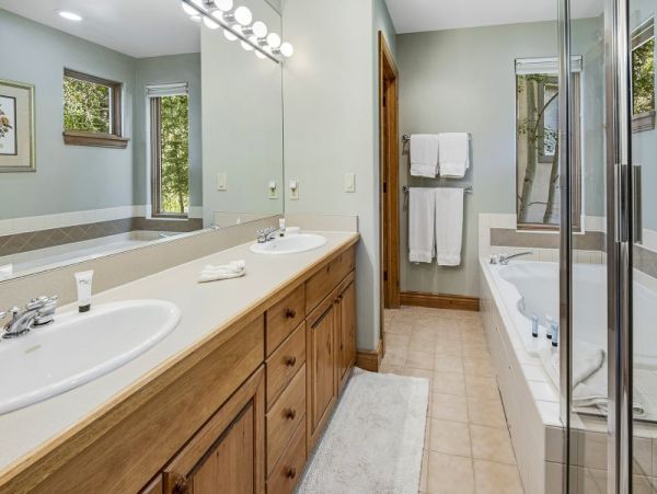 Cascade Luxury Townhome