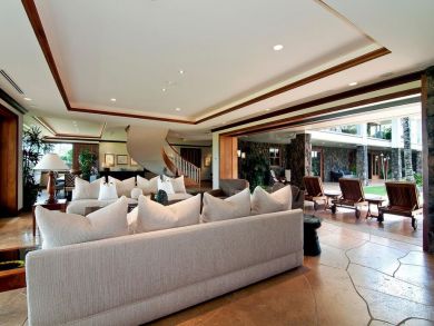 Ultimate Eight Bedroom Luxury Residence Beachfront Rental