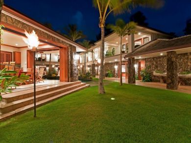 Ultimate Eight Bedroom Luxury Residence Beachfront Rental