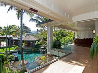 Ultimate Eight Bedroom Luxury Residence Beachfront Rental