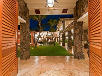 Ultimate Eight Bedroom Luxury Residence Beachfront Rental