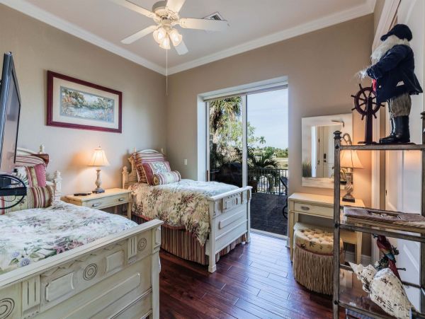 Stunning Marco Island 4 Bedroom Private Pool & Spa