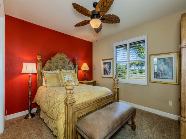 Stunning Marco Island 4 Bedroom Private Pool & Spa