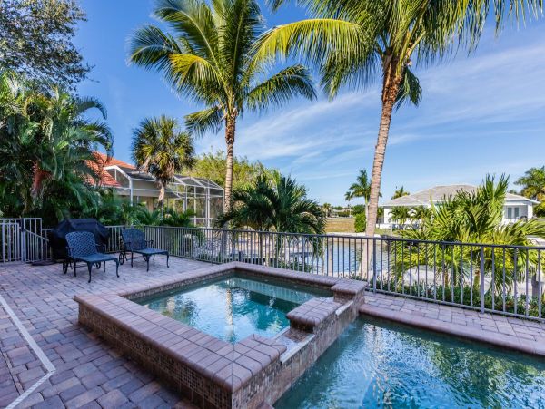 Stunning Marco Island 4 Bedroom Private Pool & Spa