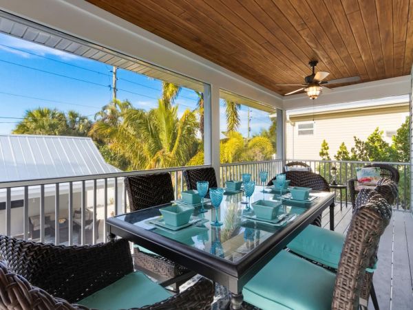 Luxury Pool Vacation Home Wow look at the Outdoor Area
