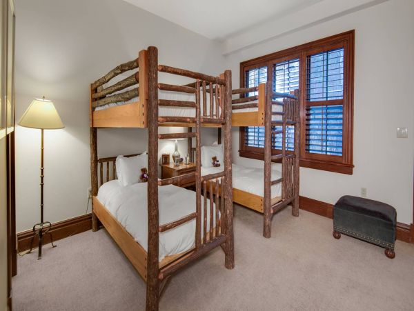 Beaver Creek Luxury Five Bedroom for Rent Holiday Wks Open!