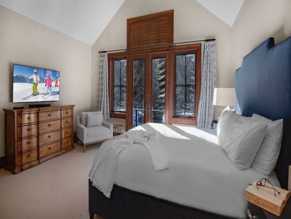 Beaver Creek Luxury Five Bedroom for Rent Holiday Wks Open!