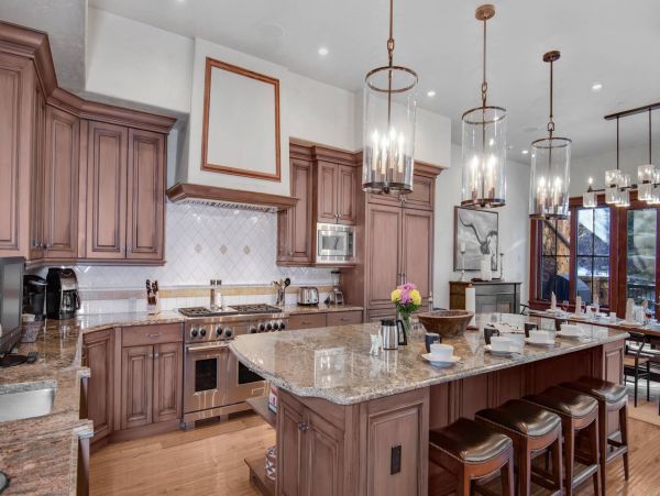 Beaver Creek Luxury Five Bedroom for Rent Holiday Wks Open!