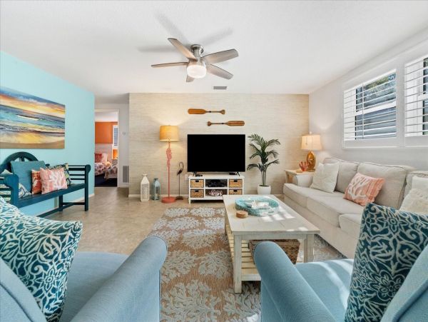 Serene Coastal Retreat