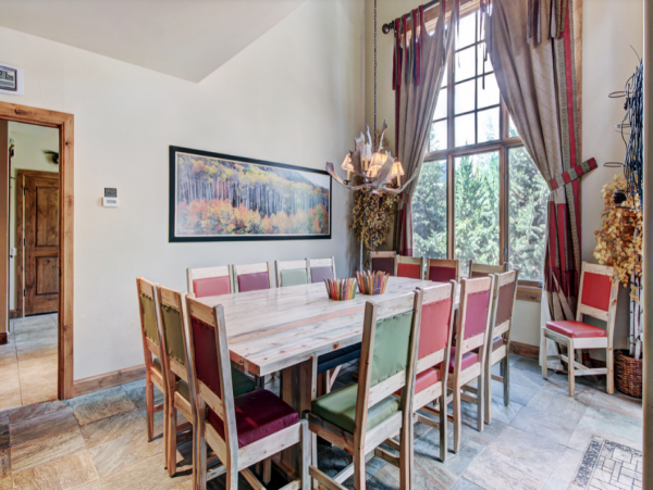 Luxury Walk to Lift 7 Bedrooms Home in Breckenridge