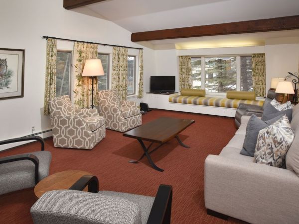 Lionshead Vacation 4 Bedroom Home 3 Minute Walk to Gondola