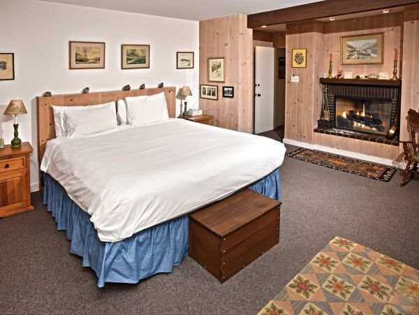 Lionshead Vacation 4 Bedroom Home 3 Minute Walk to Gondola