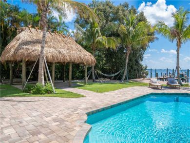 Private pool