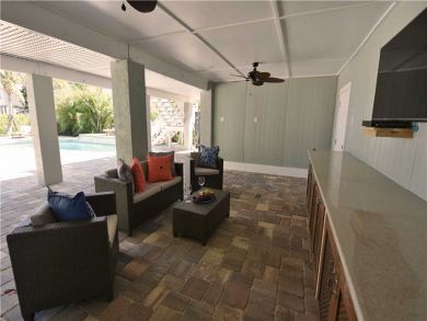 Outdoor living room