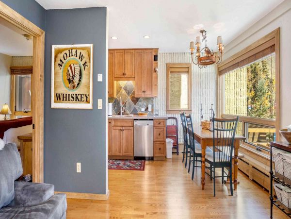 Vail Ski Vacation Condo 2 Bedrooms with Pool