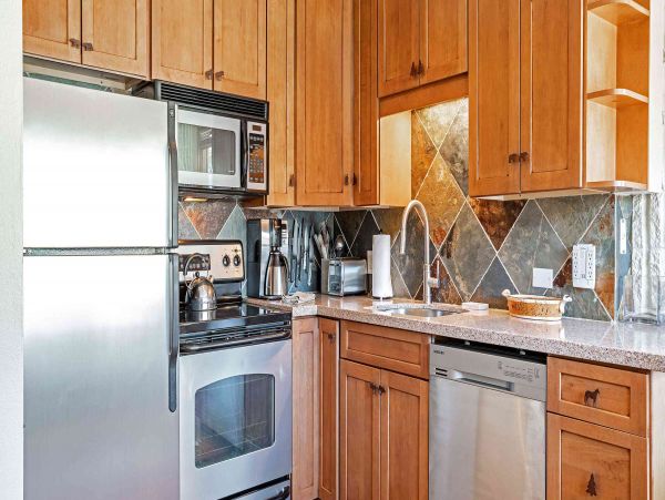 Vail Ski Vacation Condo 2 Bedrooms with Pool