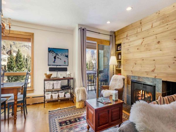 Vail Ski Vacation Condo 2 Bedrooms with Pool
