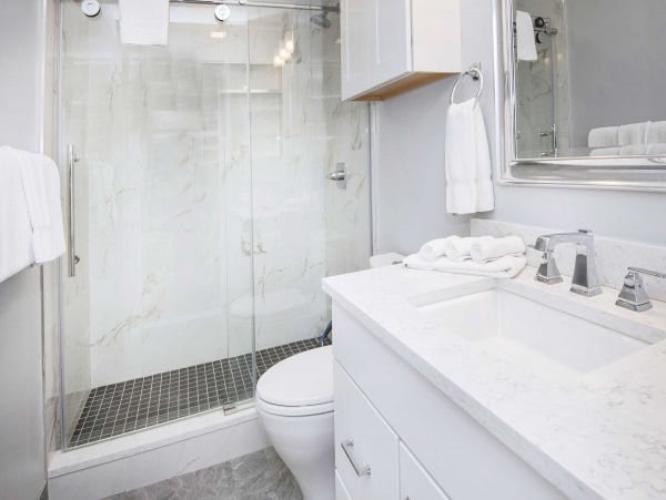 Vail Two Bedroom Two Bathroom Ski Condo with Onsite Parking