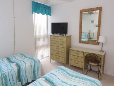 Longboat Key Condo - Sleeps 6 Guests - Full Gulf Views