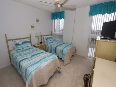 Longboat Key Condo - Sleeps 6 Guests - Full Gulf Views