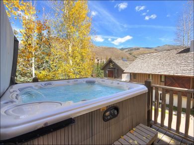 Vail Four Bedroom Vacation Home Sleeps Ten Guests