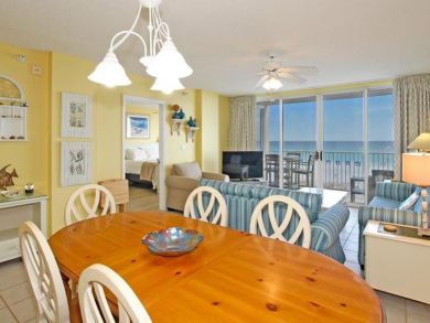 Dining Table Seats 6