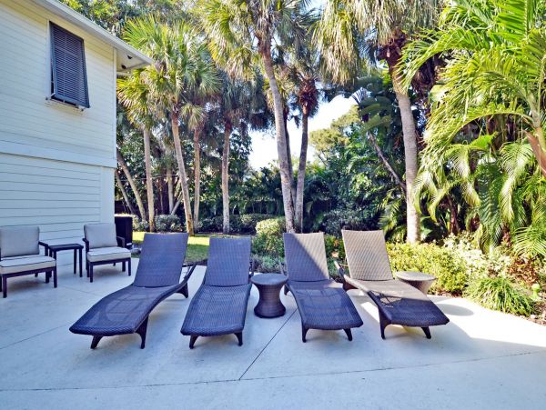 Fantastic Siesta Key Three Bedroom Vacation Home Great Pool